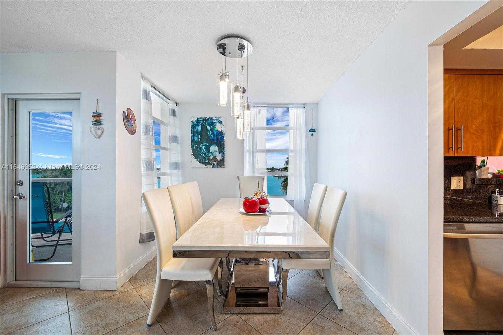 Small Image of 1351 NORTH EAST MIAMI GARDENS DR #505E, Miami Number 10