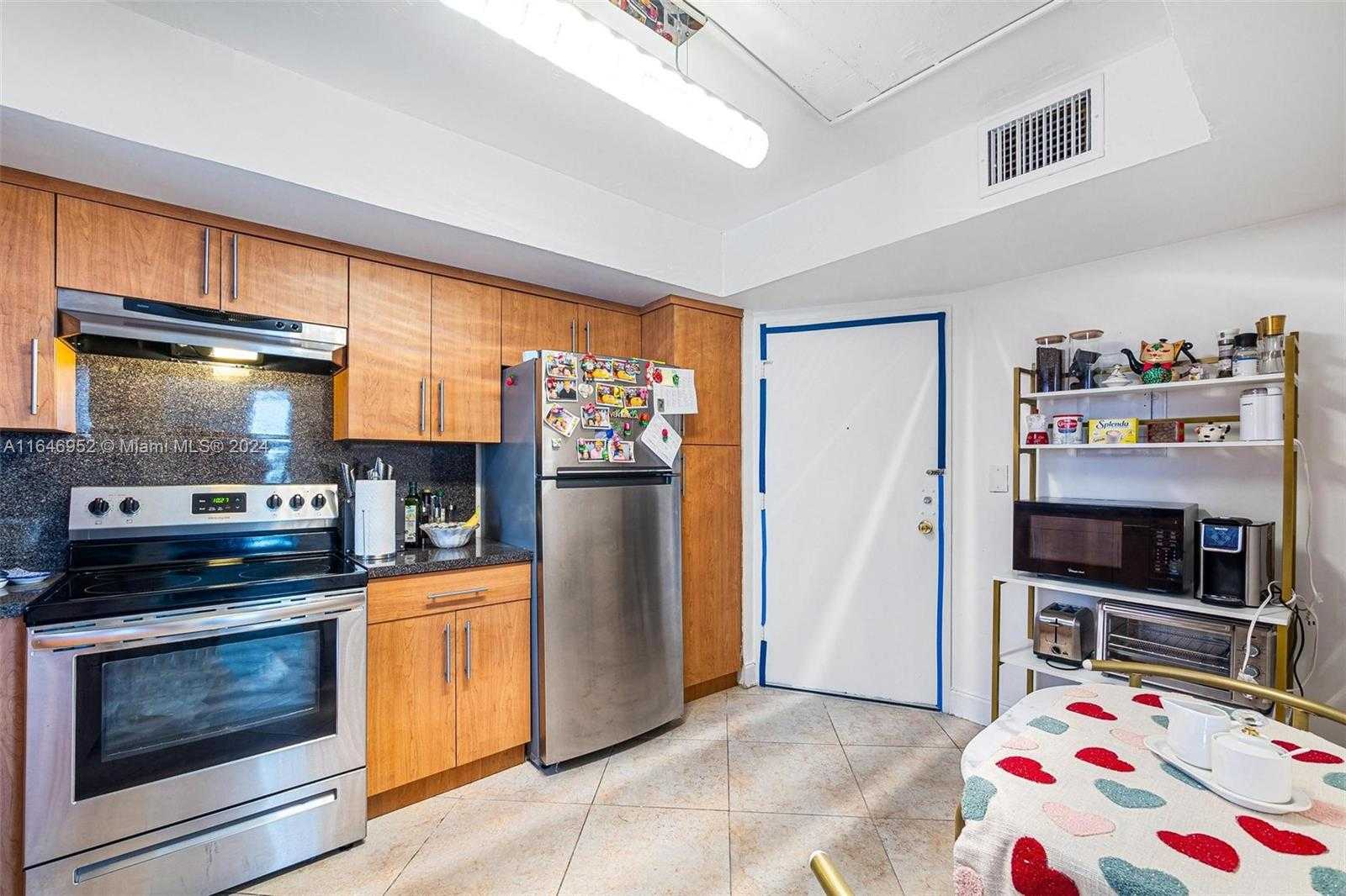 Small Image of 1351 NORTH EAST MIAMI GARDENS DR #505E, Miami Number 11