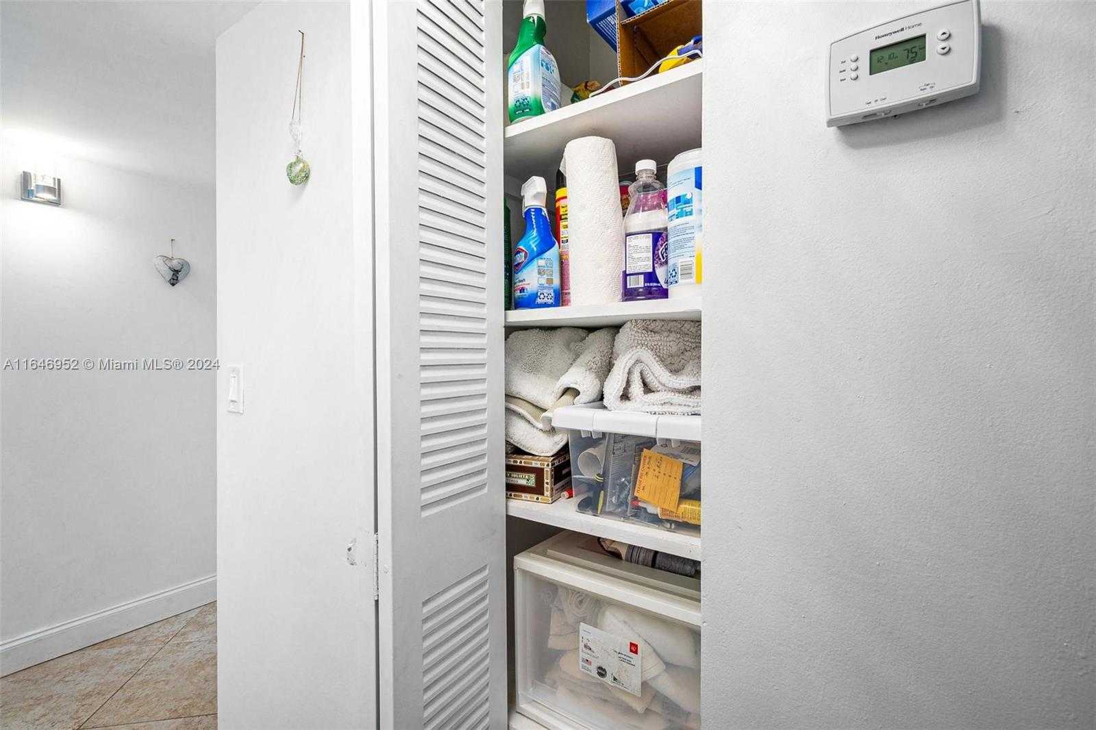Small Image of 1351 NORTH EAST MIAMI GARDENS DR #505E, Miami Number 28