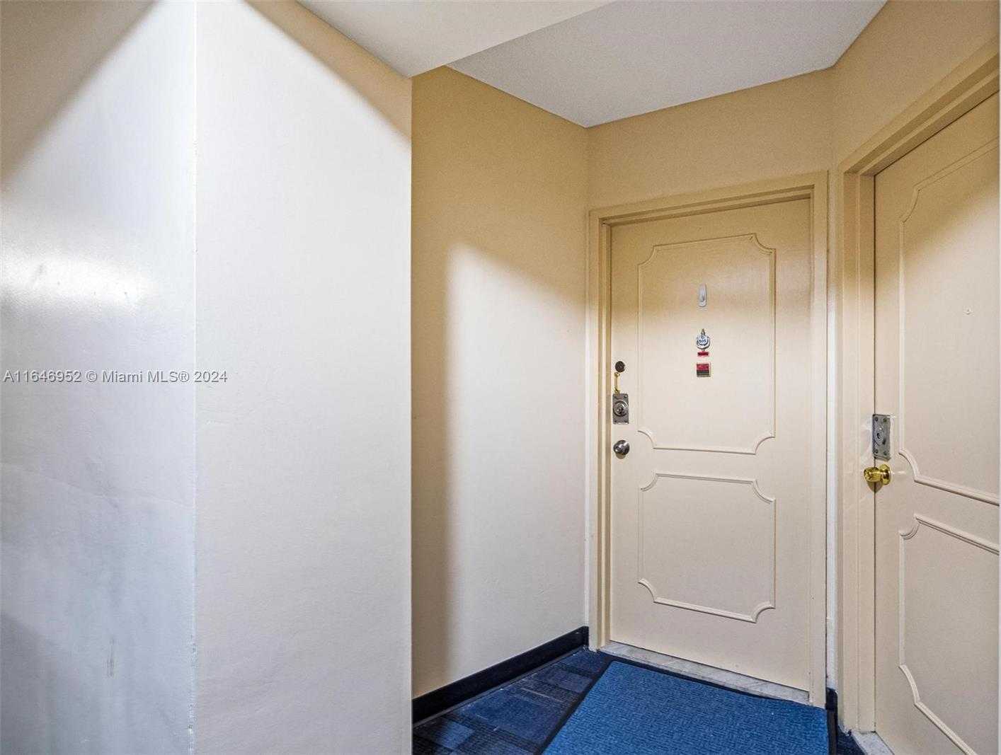 Small Image of 1351 NORTH EAST MIAMI GARDENS DR #505E, Miami Number 30