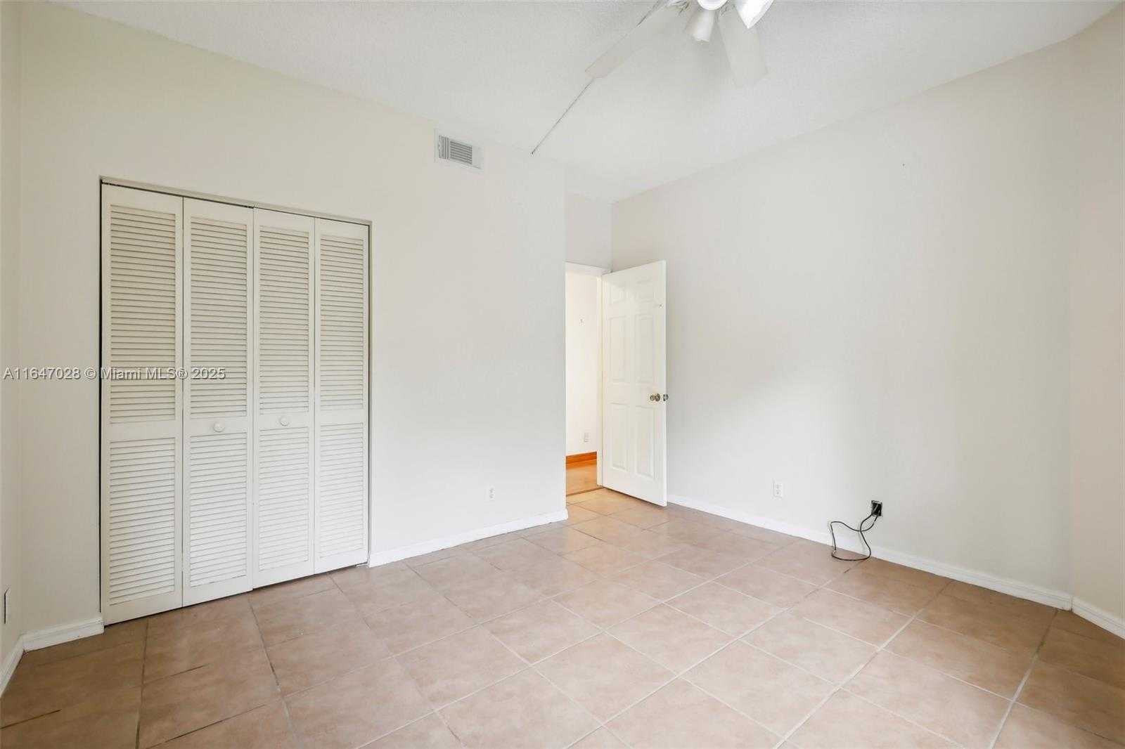 Small Image of 1010 NORTH WEST 105TH WAY #B-139, Plantation Number 21
