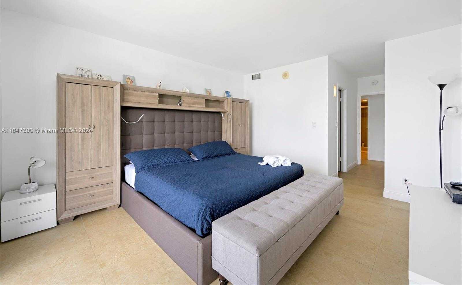 Small Image of 19370 COLLINS AVE #1026, Sunny Isles Beach Number 15