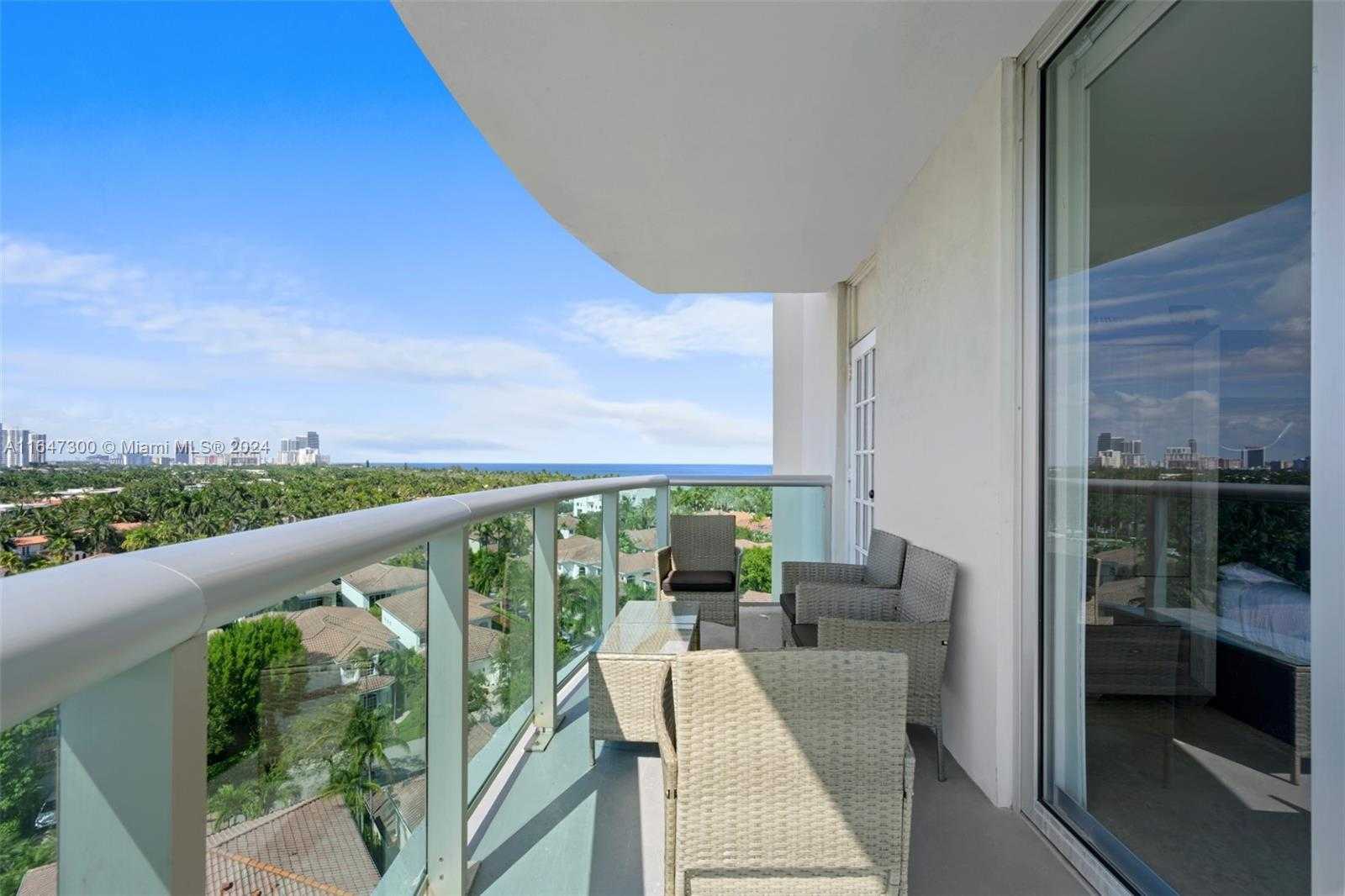 Small Image of 19370 COLLINS AVE #1026, Sunny Isles Beach Number 2