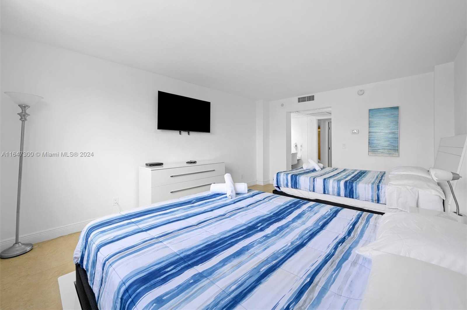 Small Image of 19370 COLLINS AVE #1026, Sunny Isles Beach Number 20