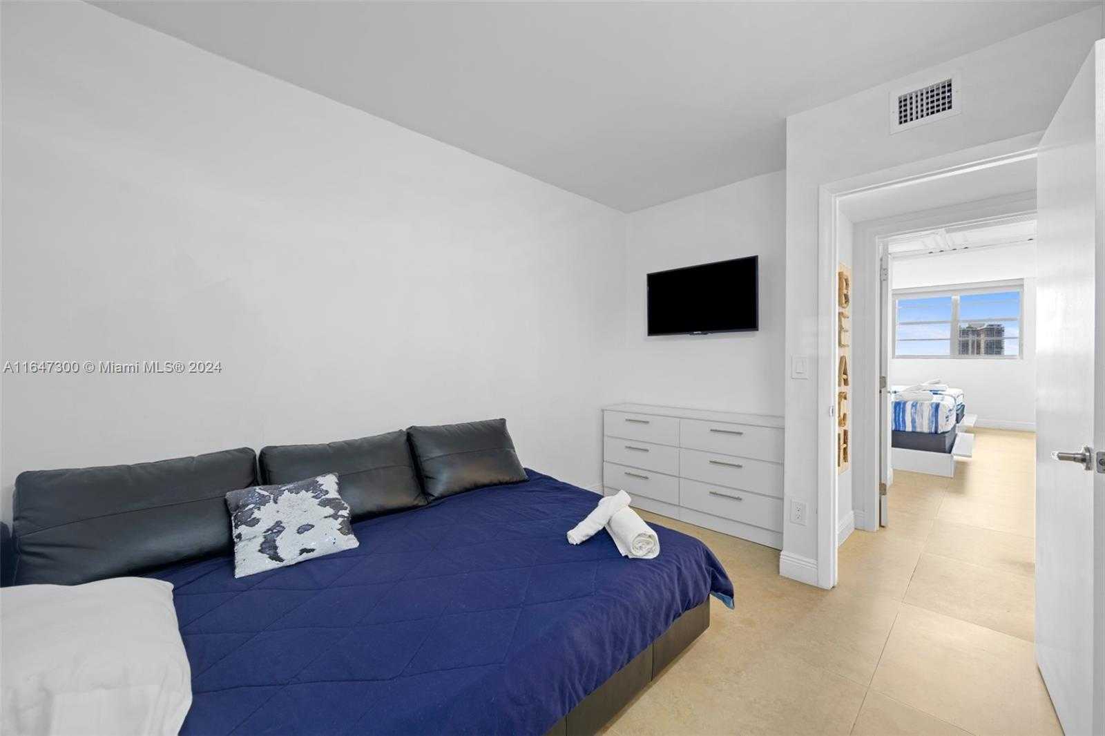 Small Image of 19370 COLLINS AVE #1026, Sunny Isles Beach Number 23