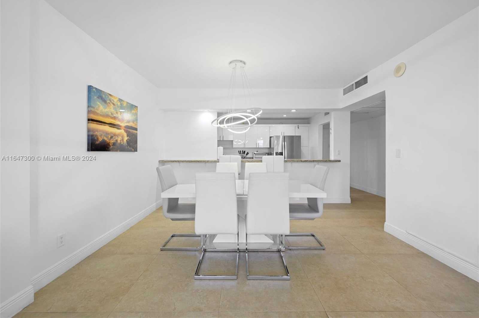 Small Image of 19370 COLLINS AVE #1026, Sunny Isles Beach Number 6