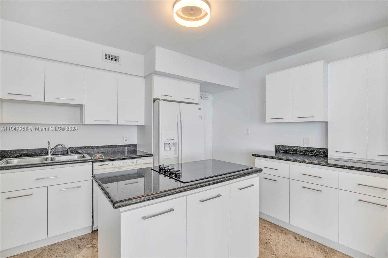 Small Image of 5151 COLLINS AVE #1627, Miami Beach Number 13