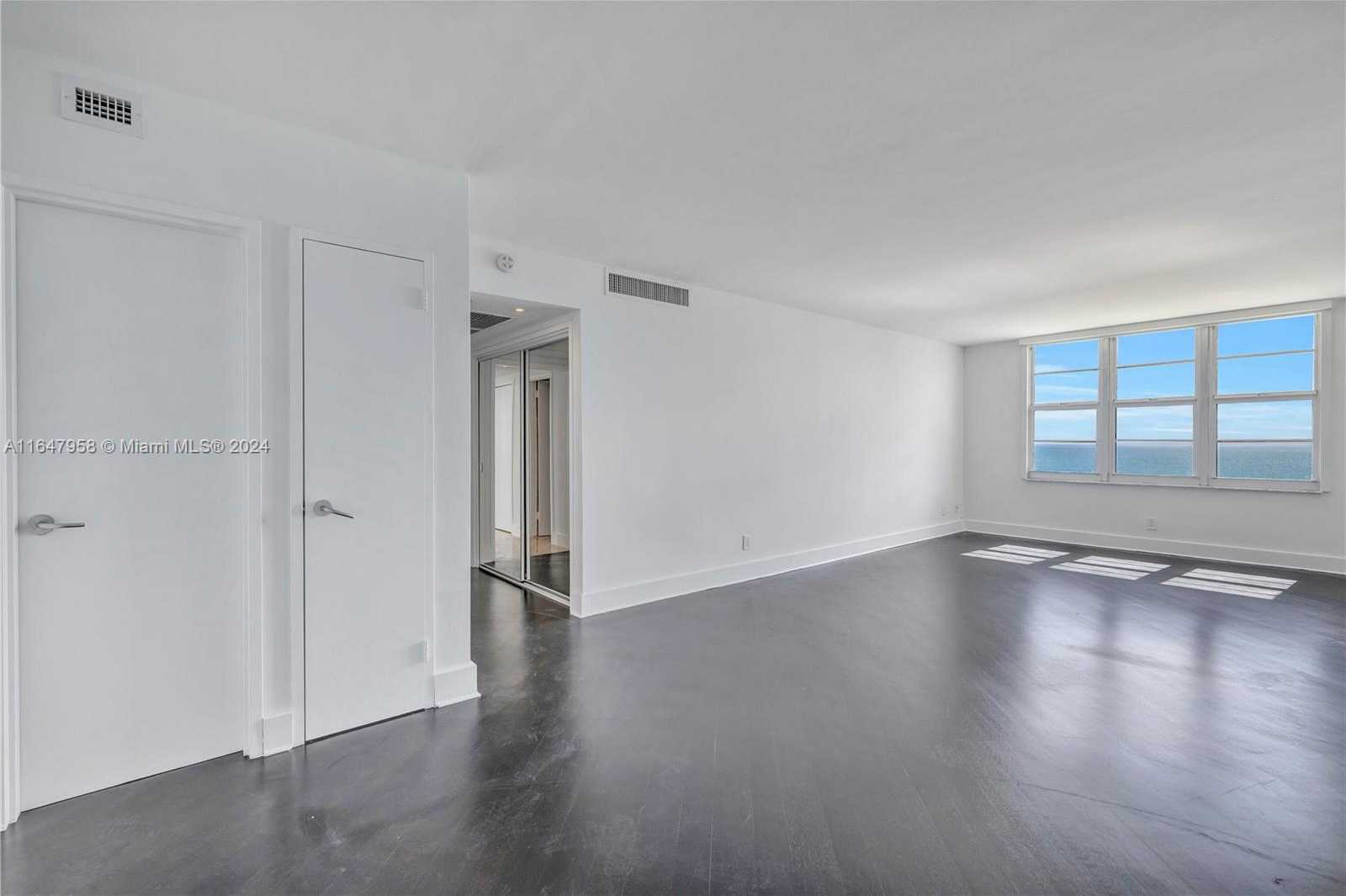 Small Image of 5151 COLLINS AVE #1627, Miami Beach Number 19