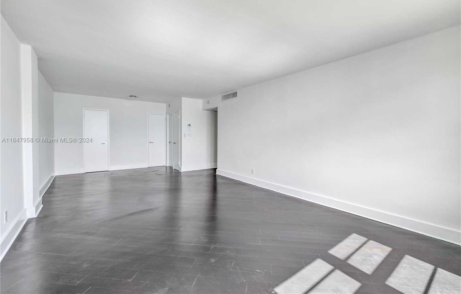 Small Image of 5151 COLLINS AVE #1627, Miami Beach Number 22