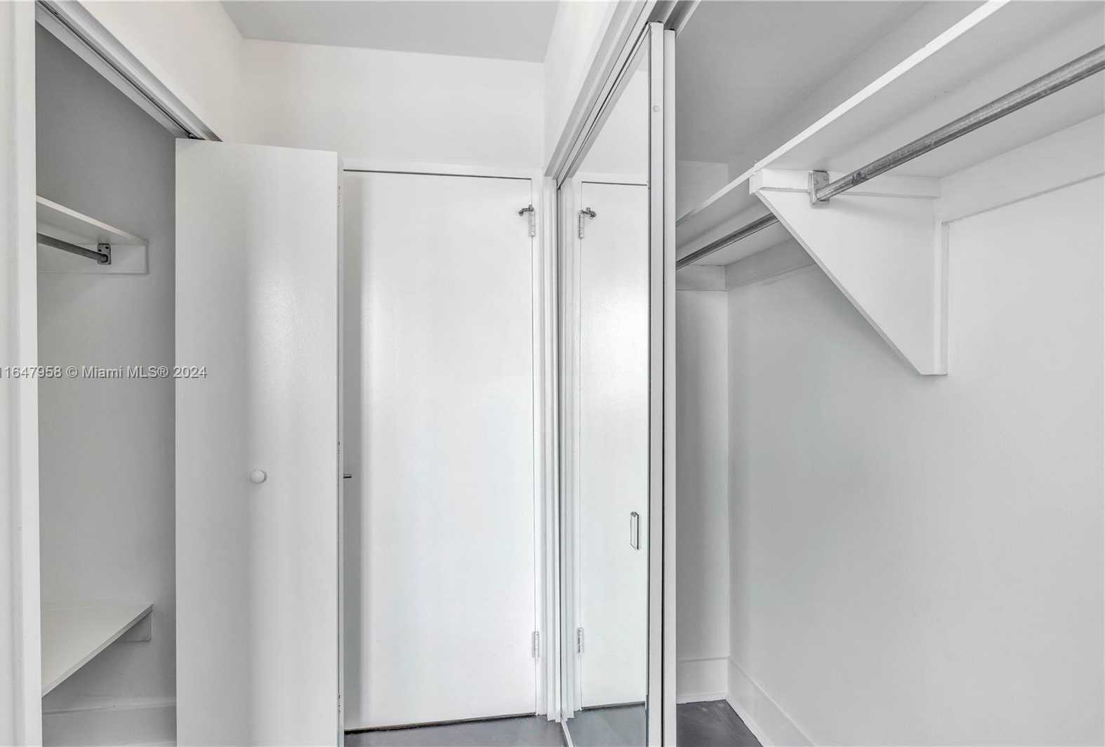 Small Image of 5151 COLLINS AVE #1627, Miami Beach Number 27