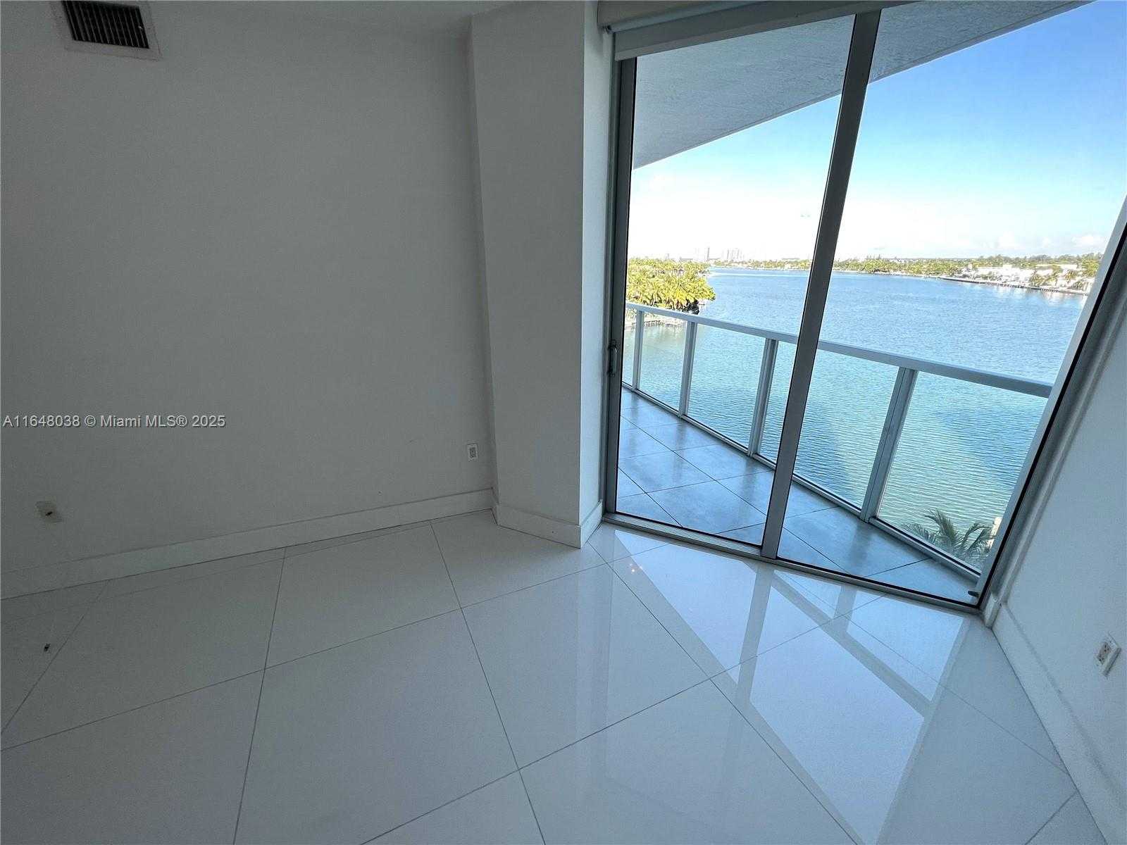 Small Image of 6700 INDIAN CREEK DR #807, Miami Beach Number 8