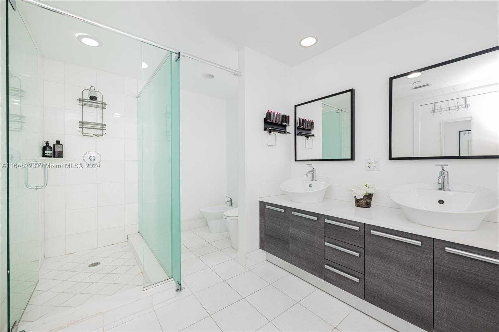 Small Image of 2950 NORTH EAST 188TH ST #139, Aventura Number 25
