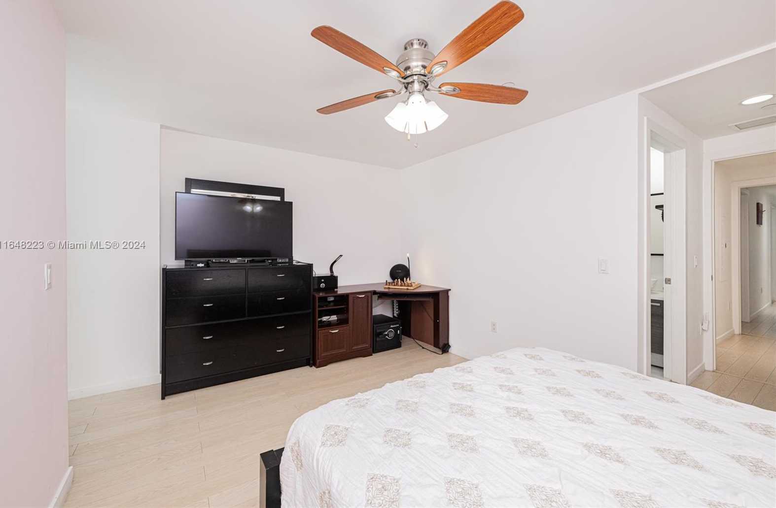 Small Image of 2950 NORTH EAST 188TH ST #139, Aventura Number 29