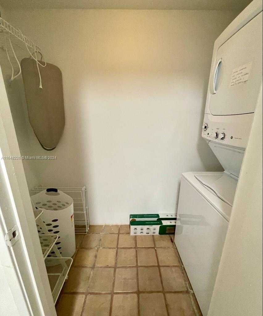 Small Image of 151 CRANDON BLVD #822, Key Biscayne Number 11