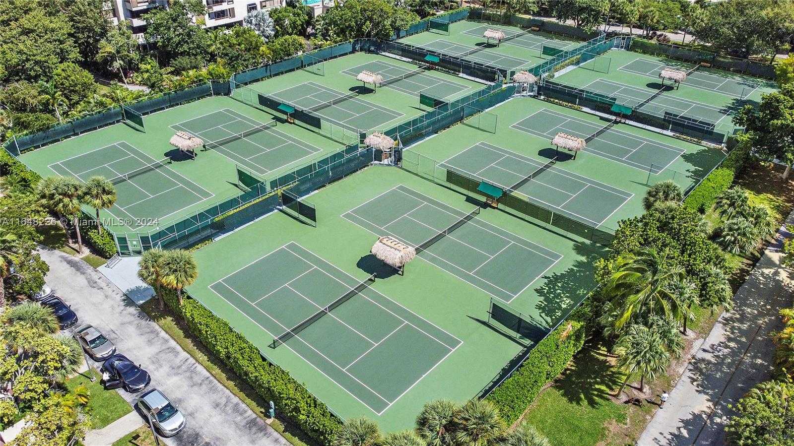 Small Image of 151 CRANDON BLVD #822, Key Biscayne Number 14