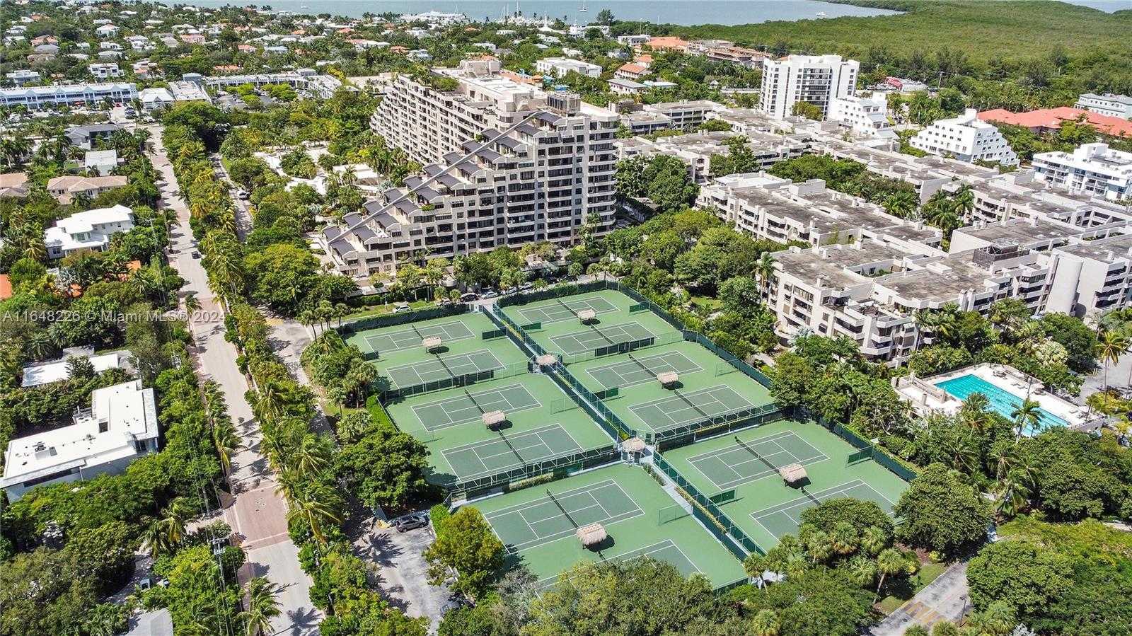Small Image of 151 CRANDON BLVD #822, Key Biscayne Number 18