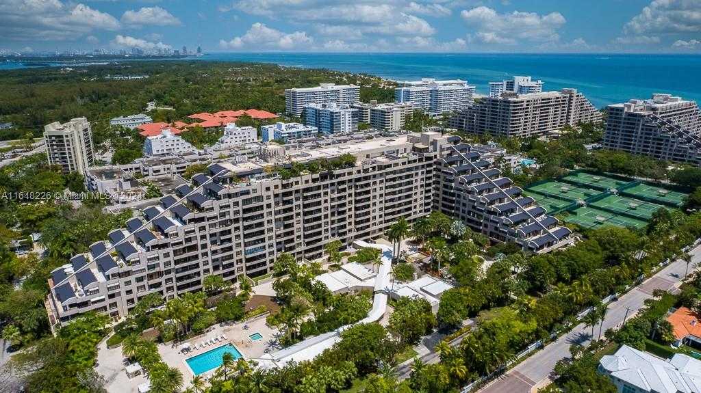 Small Image of 151 CRANDON BLVD #822, Key Biscayne Number 28