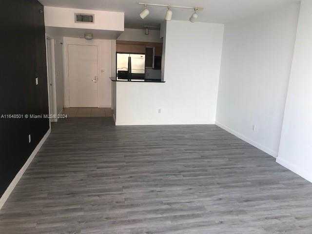 Small Image of 335 SOUTH BISCAYNE BLVD #2010, Miami Number 13