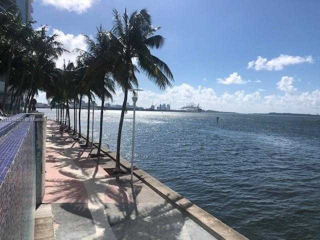 Small Image of 335 SOUTH BISCAYNE BLVD #2010, Miami Number 27