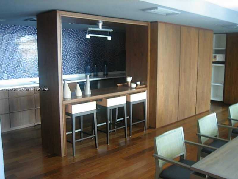 Small Image of 335 SOUTH BISCAYNE BLVD #2010, Miami Number 30