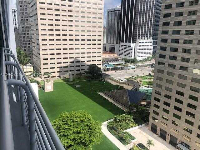 Small Image of 335 SOUTH BISCAYNE BLVD #2010, Miami Number 5