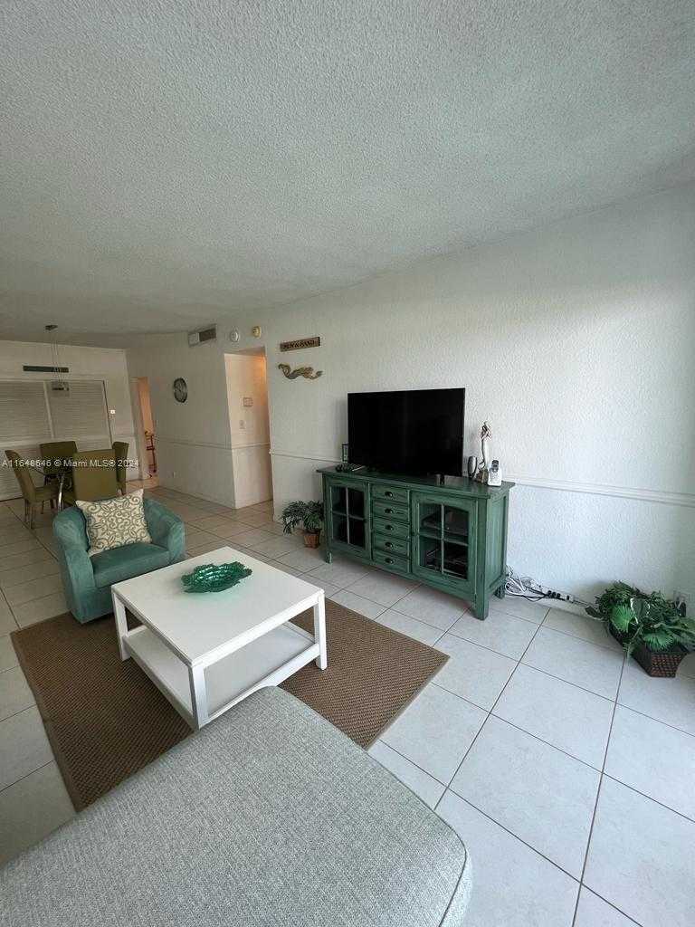 Small Image of 3901 SOUTH OCEAN DR #3A, Hollywood Number 13