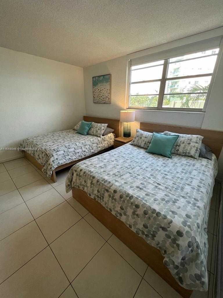Small Image of 3901 SOUTH OCEAN DR #3A, Hollywood Number 15