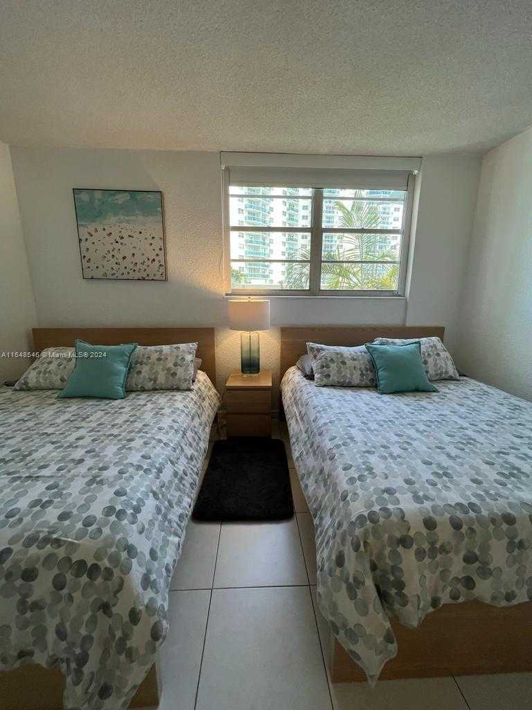 Small Image of 3901 SOUTH OCEAN DR #3A, Hollywood Number 16