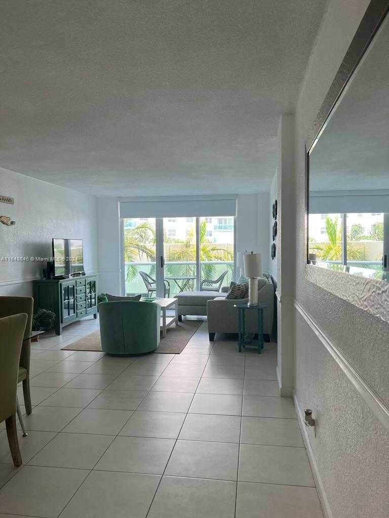 Small Image of 3901 SOUTH OCEAN DR #3A, Hollywood Number 6