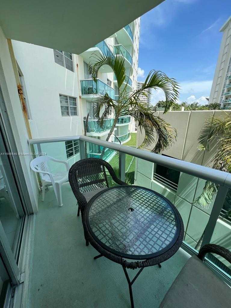 Small Image of 3901 SOUTH OCEAN DR #3A, Hollywood Number 9