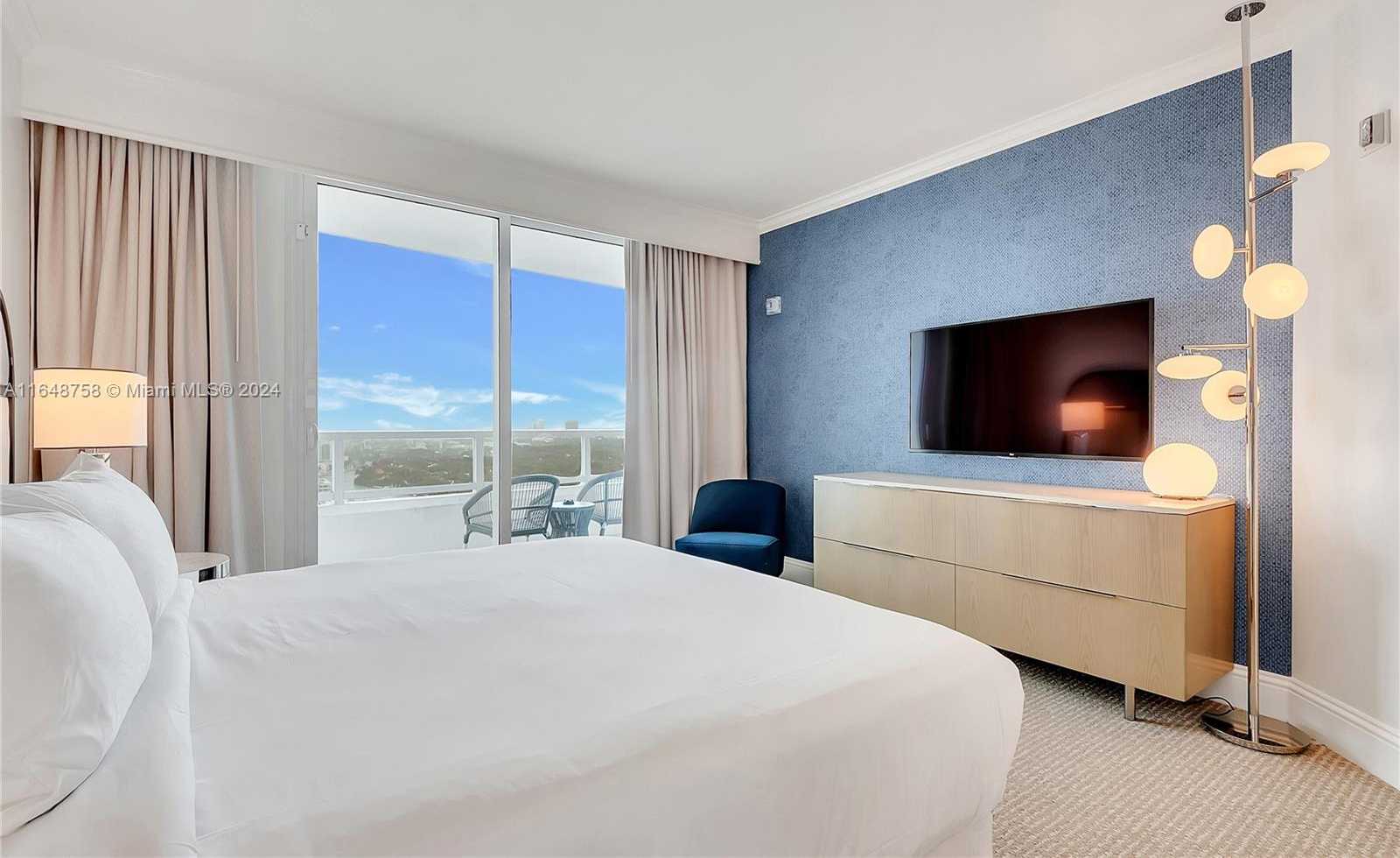 Small Image of 4401 COLLINS AVE #2406, Miami Beach Number 11