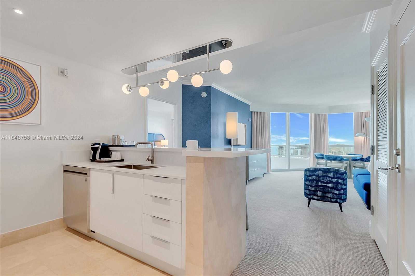 Small Image of 4401 COLLINS AVE #2406, Miami Beach Number 6