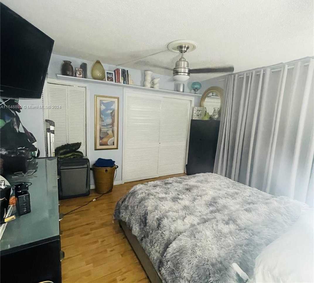 Small Image of 1800 79TH ST CSWY #A304, North Bay Village Number 10