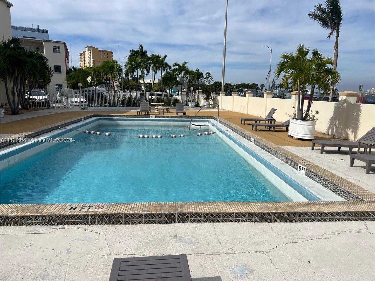 Small Image of 1800 79TH ST CSWY #A304, North Bay Village Number 14