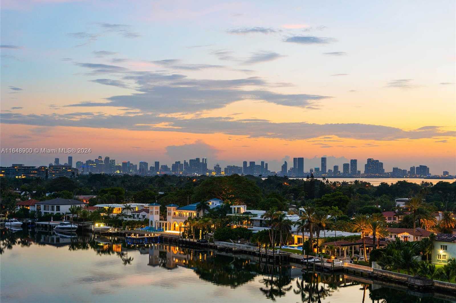 Small Image of 5500 COLLINS AVE #901 & 902, Miami Beach Number 33