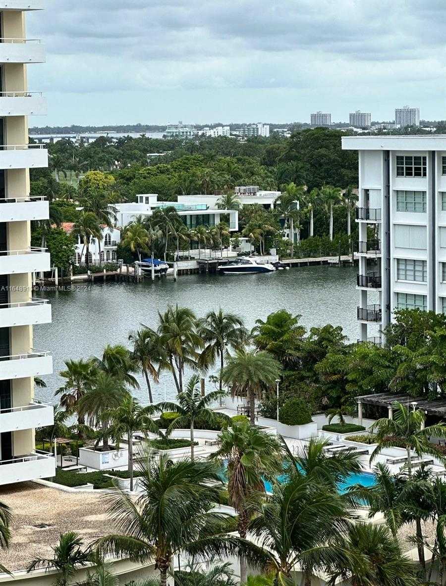 Small Image of 5555 COLLINS AVE #10B, Miami Beach Number 9