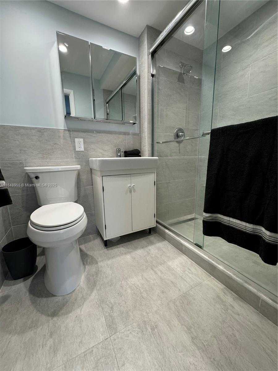 Small Image of 1920 SOUTH OCEAN DR #1002, Fort Lauderdale Number 12