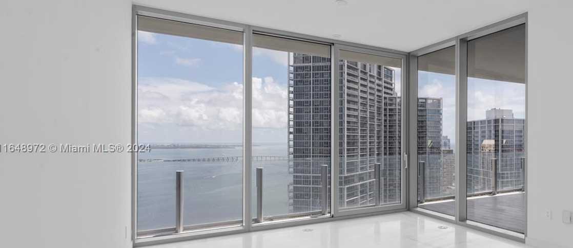 Small Image of 300 BISCAYNE BLVD WAY #4404, Miami Number 11