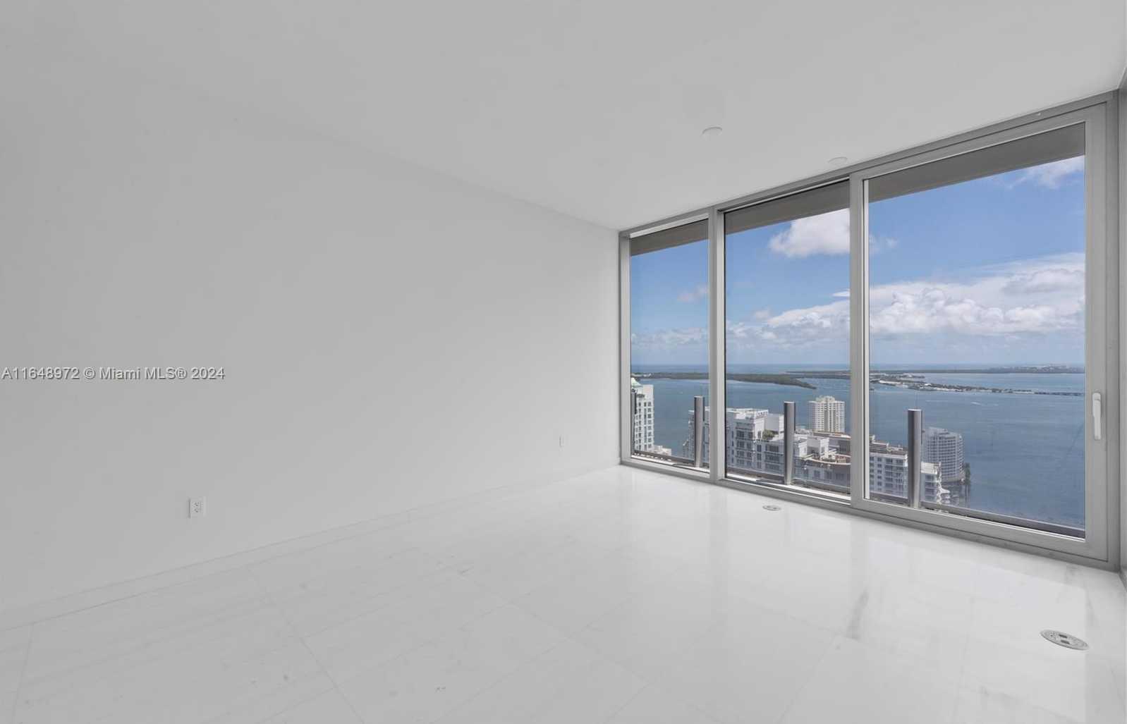 Small Image of 300 BISCAYNE BLVD WAY #4404, Miami Number 12