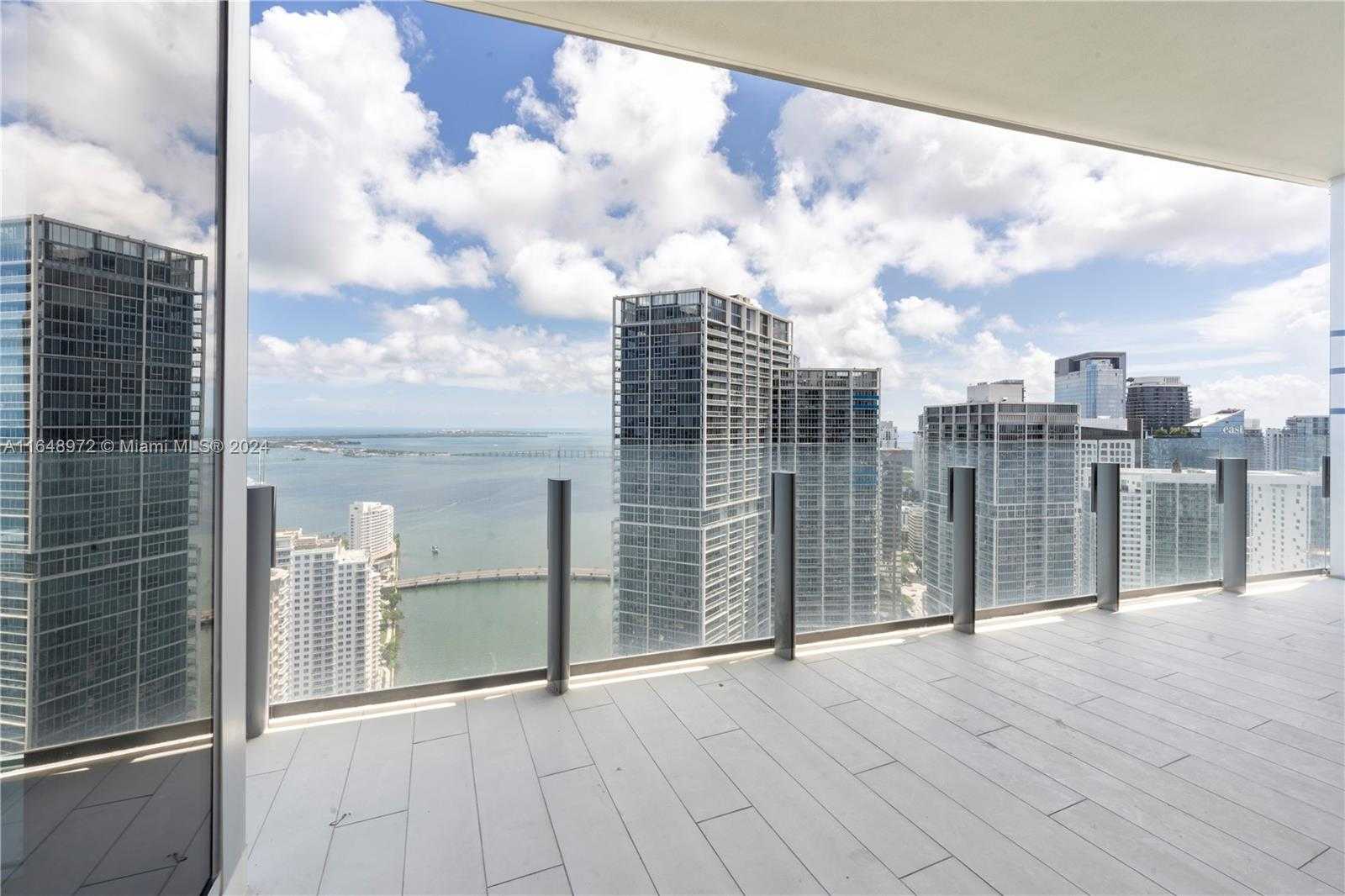 Small Image of 300 BISCAYNE BLVD WAY #4404, Miami Number 32