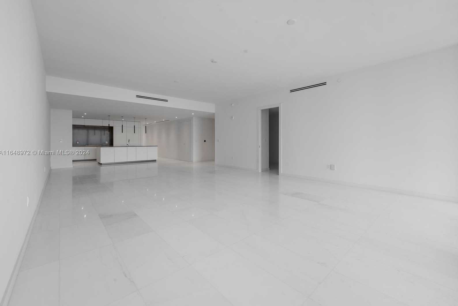 Small Image of 300 BISCAYNE BLVD WAY #4404, Miami Number 7