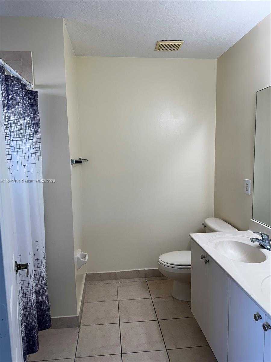 Small Image of 14142 SOUTH WEST 260TH ST #102, Homestead Number 15