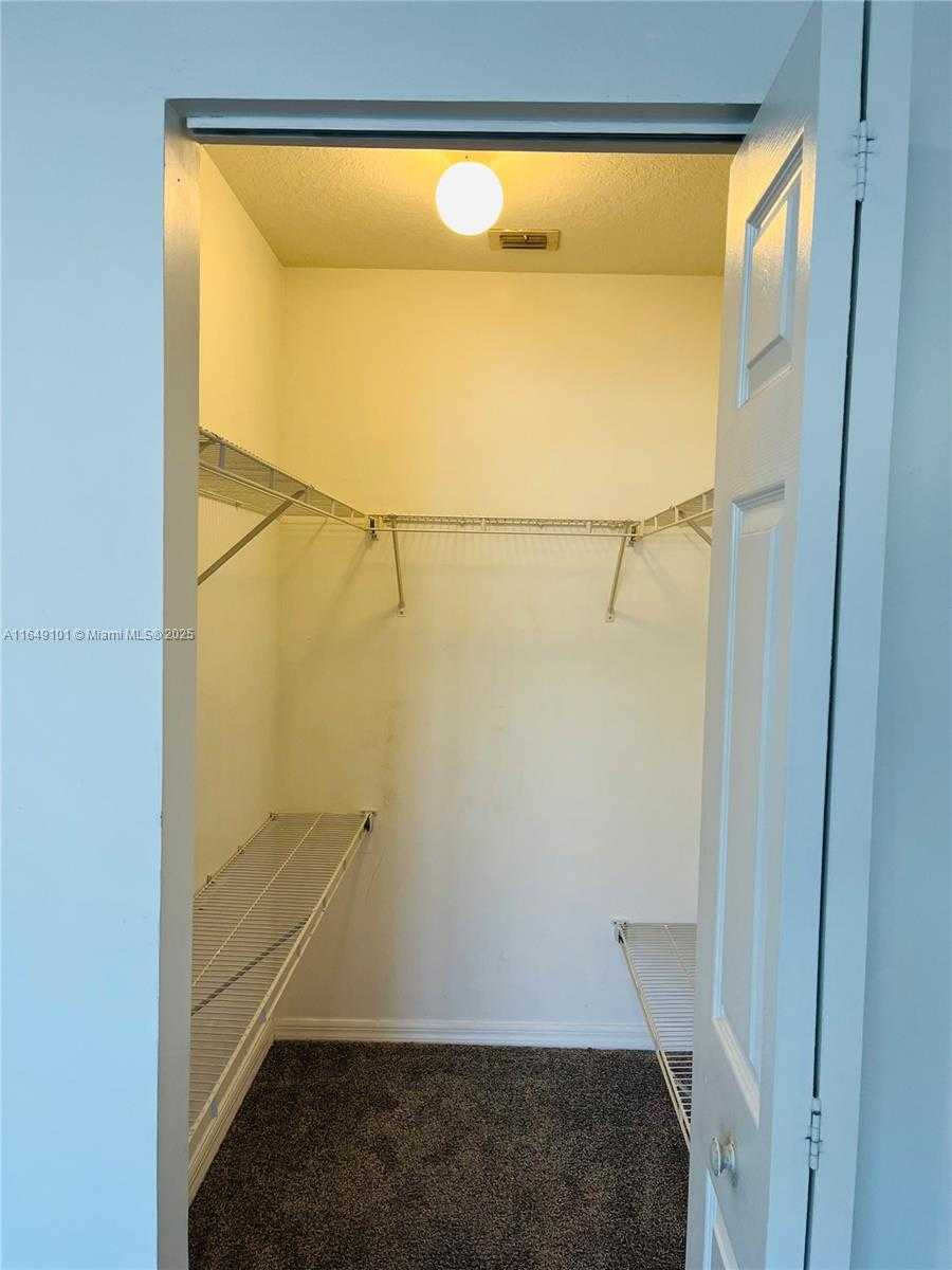 Small Image of 14142 SOUTH WEST 260TH ST #102, Homestead Number 16