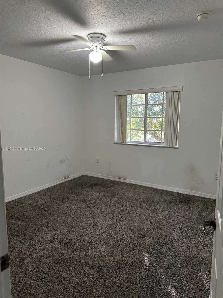Small Image of 14142 SOUTH WEST 260TH ST #102, Homestead Number 20