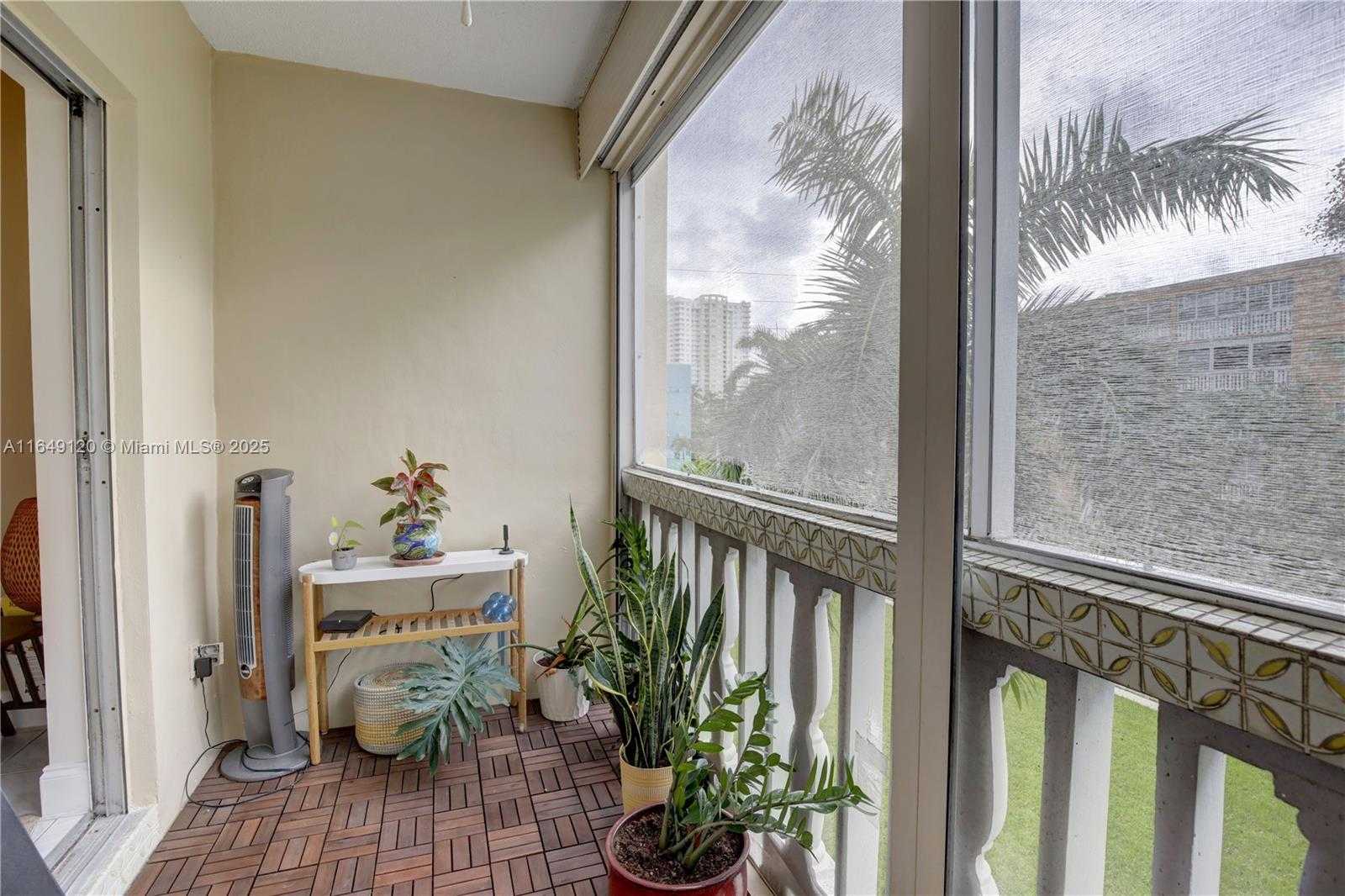 Small Image of 233 NORTH EAST 14TH AVE #304, Hallandale Beach Number 14