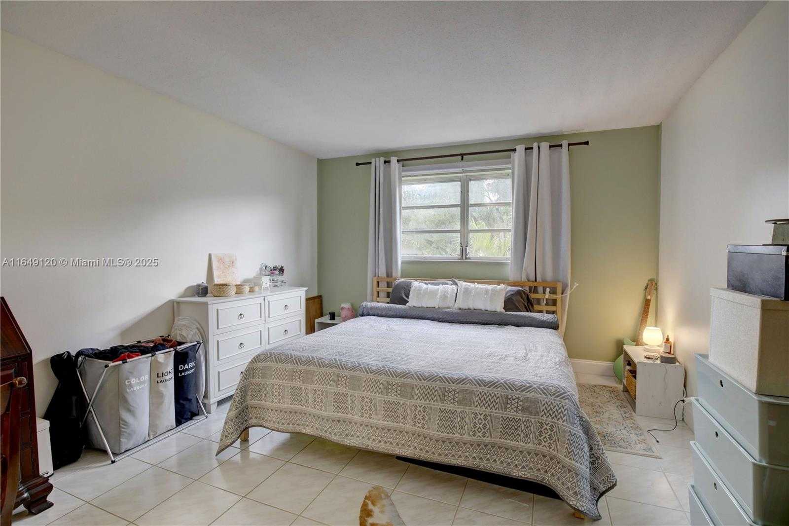 Small Image of 233 NORTH EAST 14TH AVE #304, Hallandale Beach Number 15