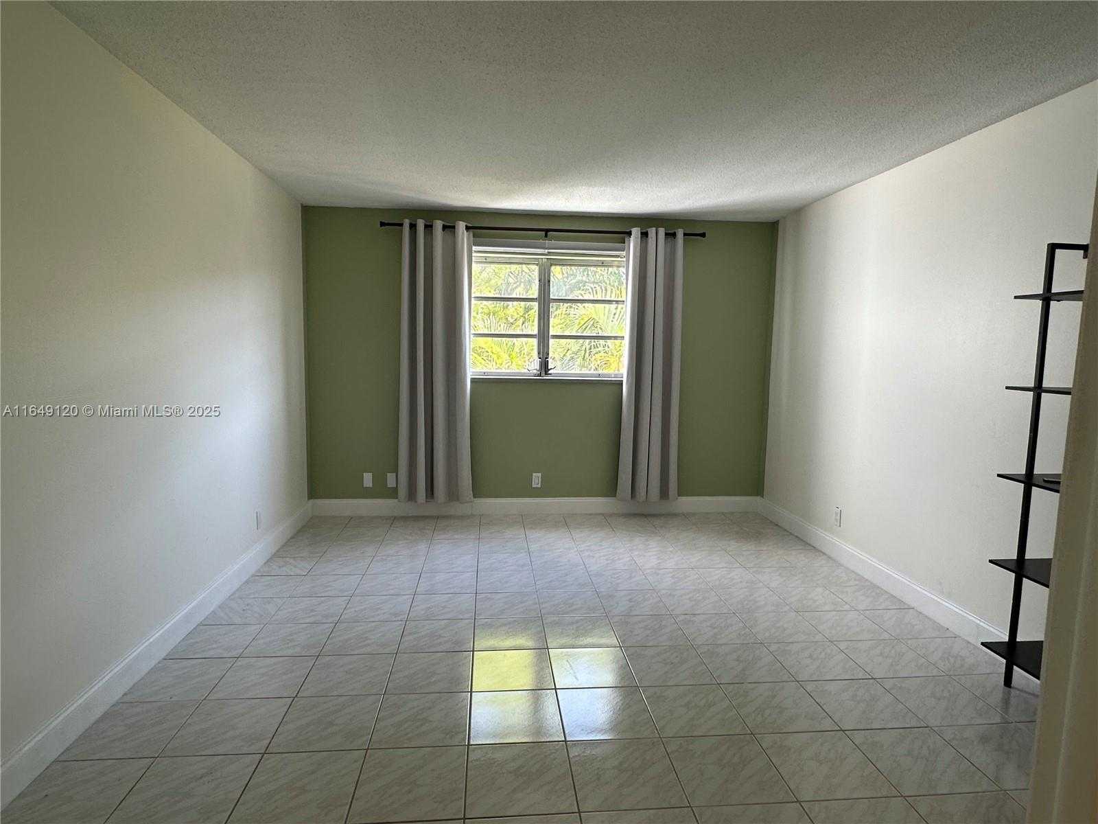 Small Image of 233 NORTH EAST 14TH AVE #304, Hallandale Beach Number 16