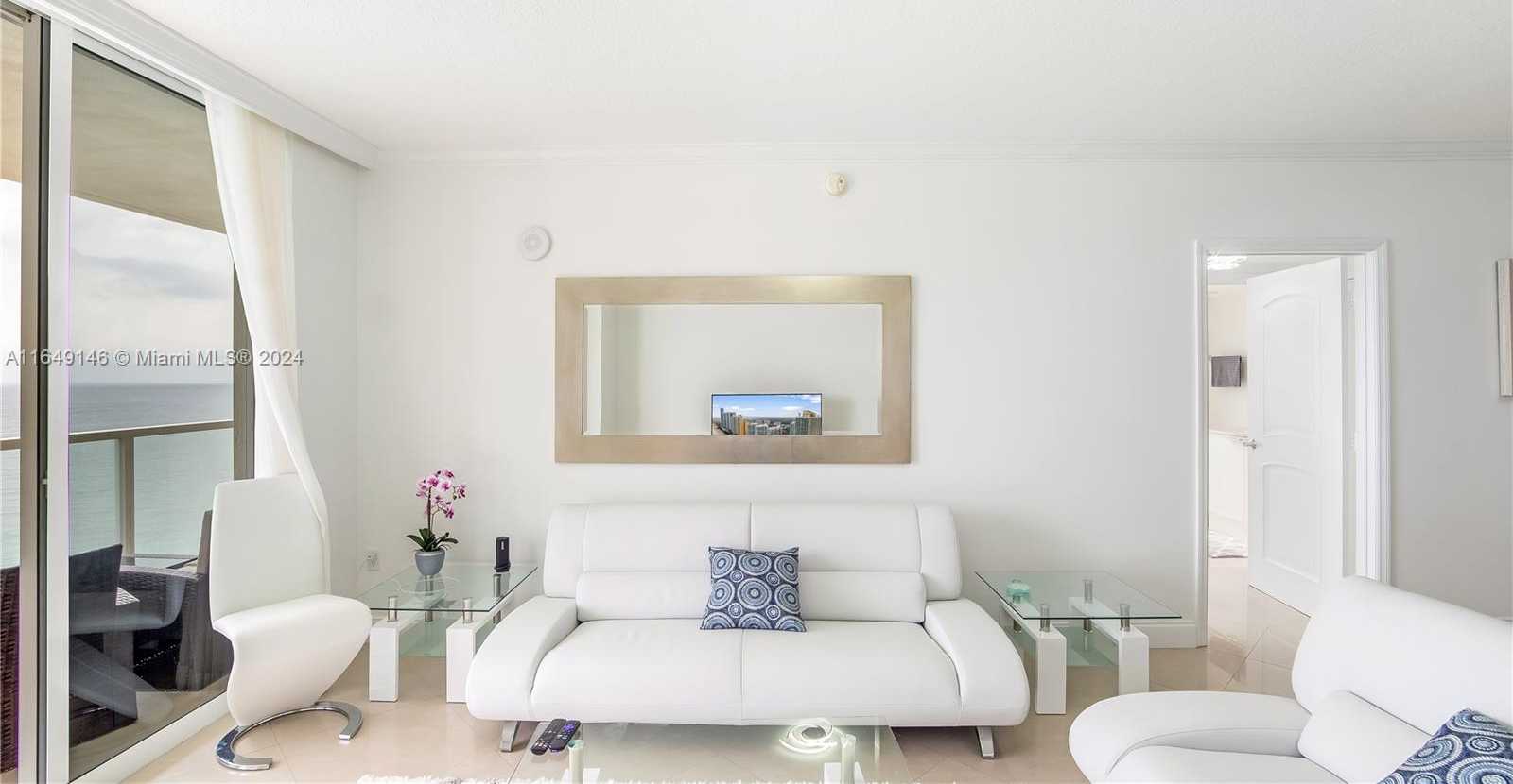 Small Image of 16699 Collins Ave, Sunny Isles Beach, FL 33160, USA Number 22