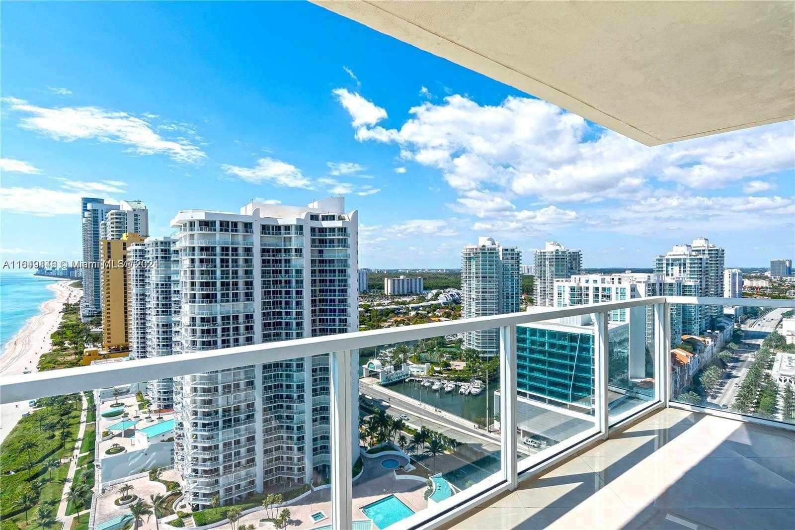 Small Image of 16699 Collins Ave, Sunny Isles Beach, FL 33160, USA Number 3