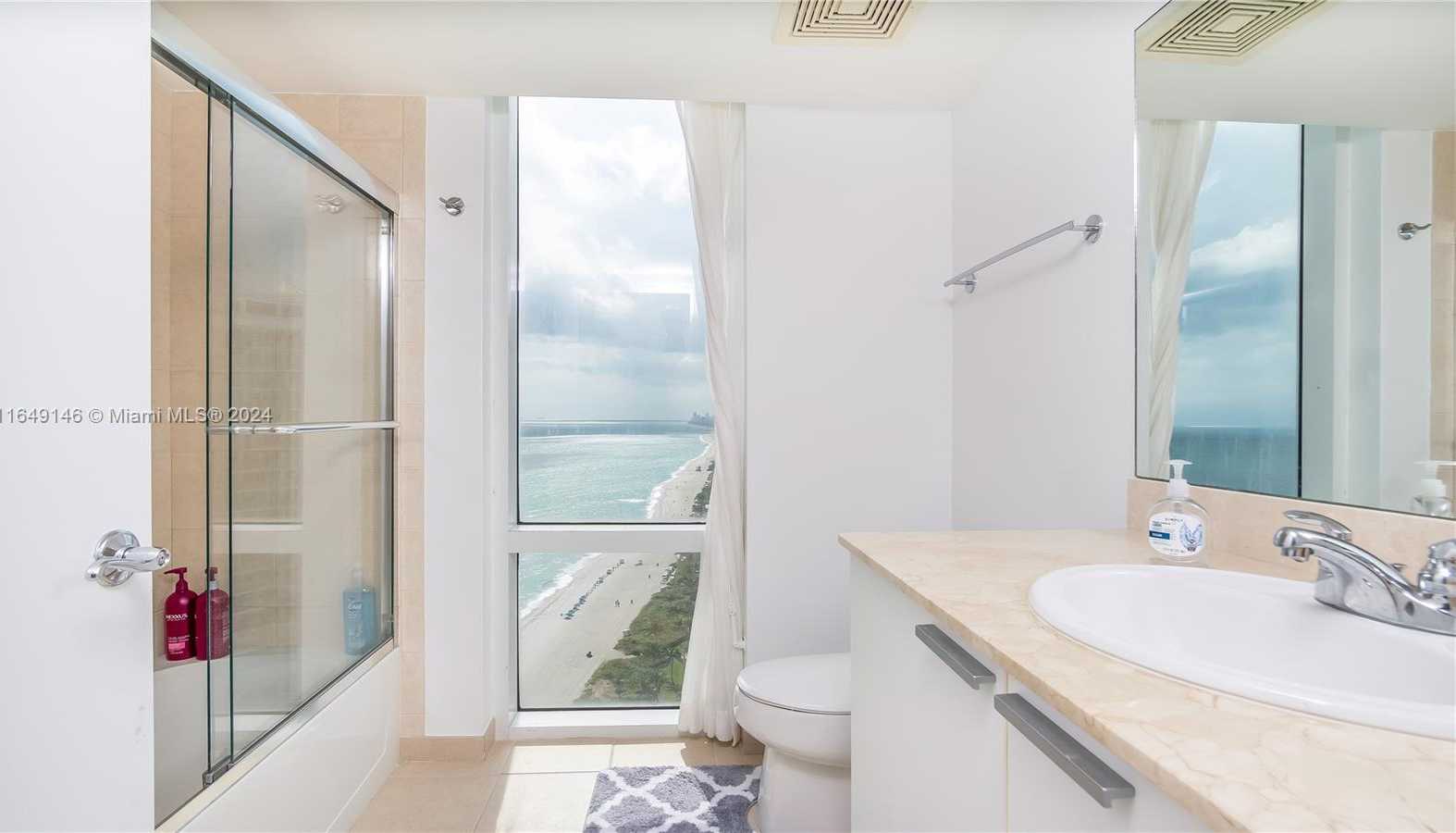 Small Image of 16699 Collins Ave, Sunny Isles Beach, FL 33160, USA Number 35